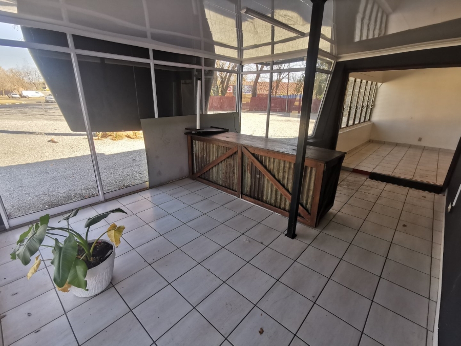 To Let commercial Property for Rent in Wilkoppies North West